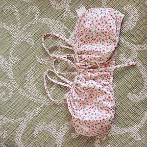 NWT Old navy Floral bikini top L